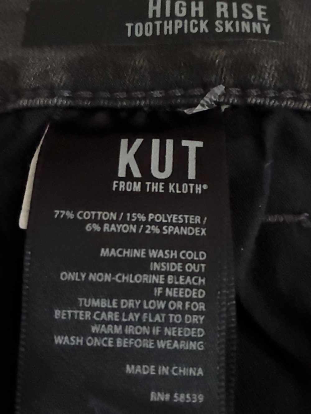🍃🌹🍃Kut From The Kloth Light Denim Jeans with Pocket Embroidery.🍃🌹🍃 - Picture 3 of 6